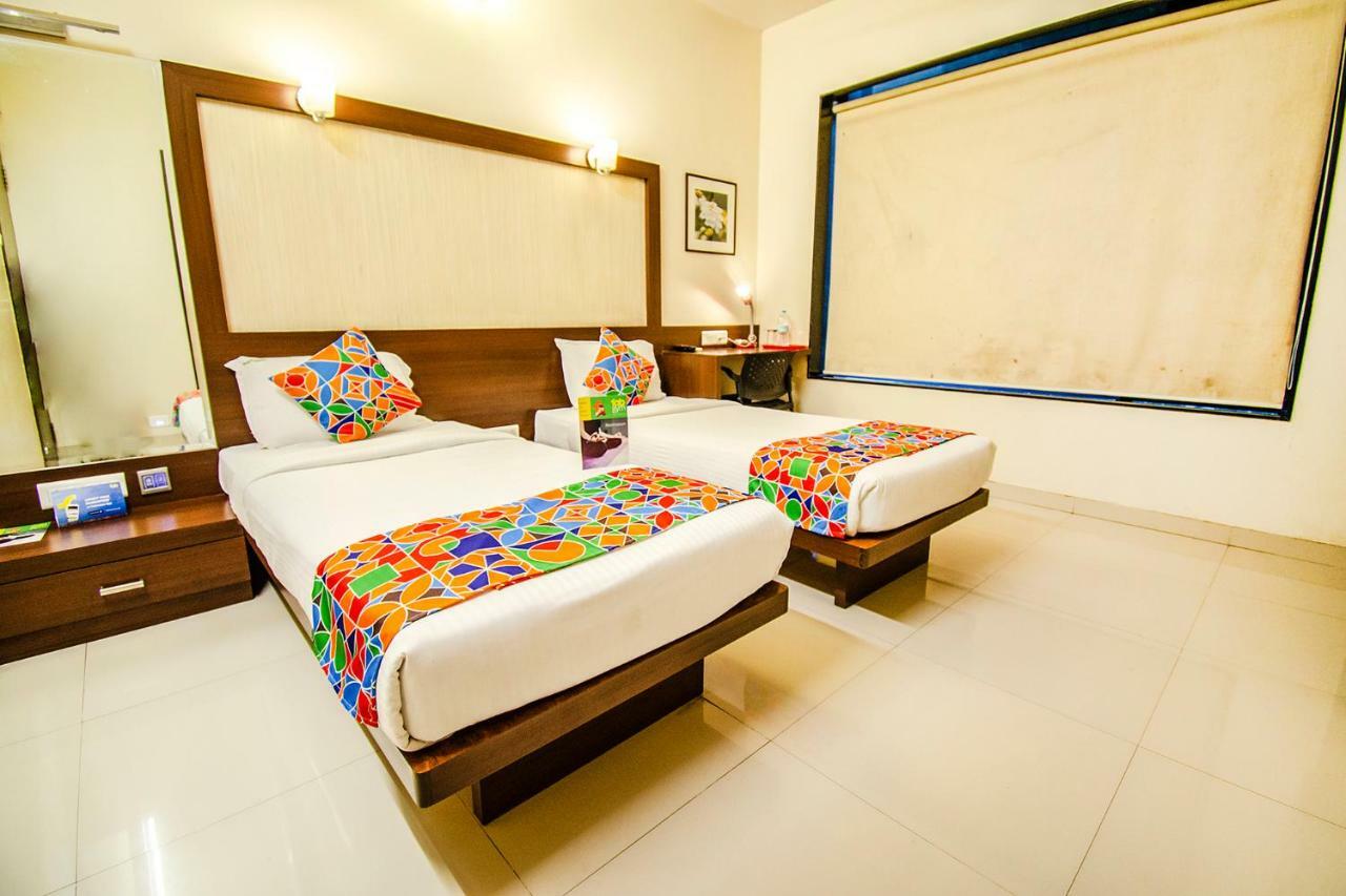 Eco Inn Пуна Экстерьер фото